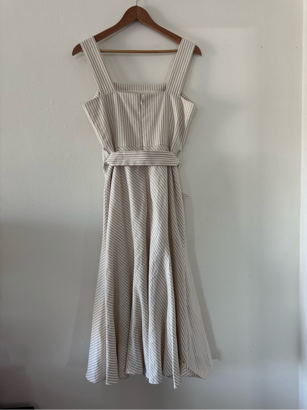 Ann Taylor Sz 6 Linen Blend Stripe Belted Midi Dress Vacation Coastal Beach - Picture 2 of 9